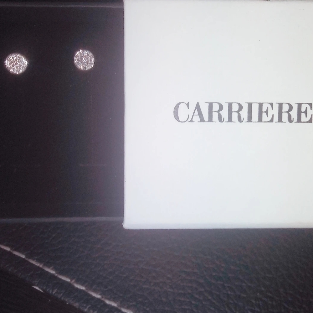 Carriere Diamond earrings